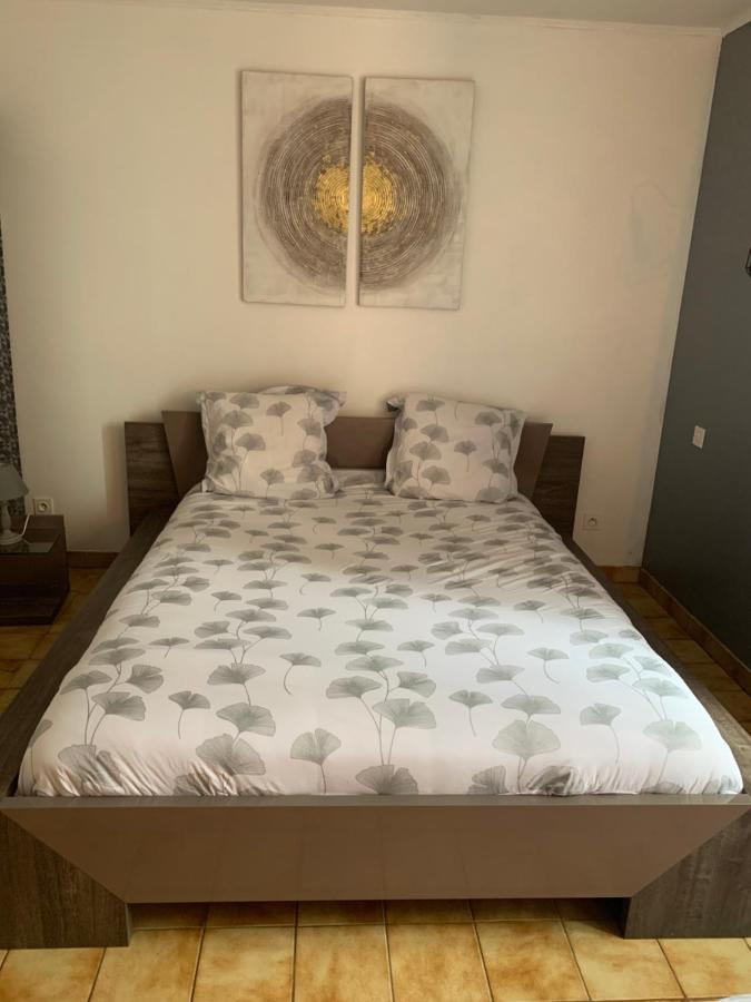 Apartamento Les Clapiers Avec Jacuzzi Et Riviere. *